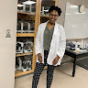 Meet your Posher, Ciara